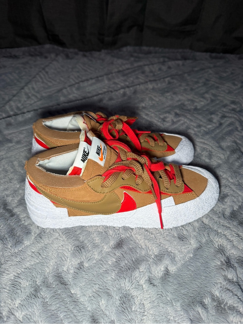 Nike Blazer Low sacai Men’s ‘British Tan’ Low-Top Sneakers